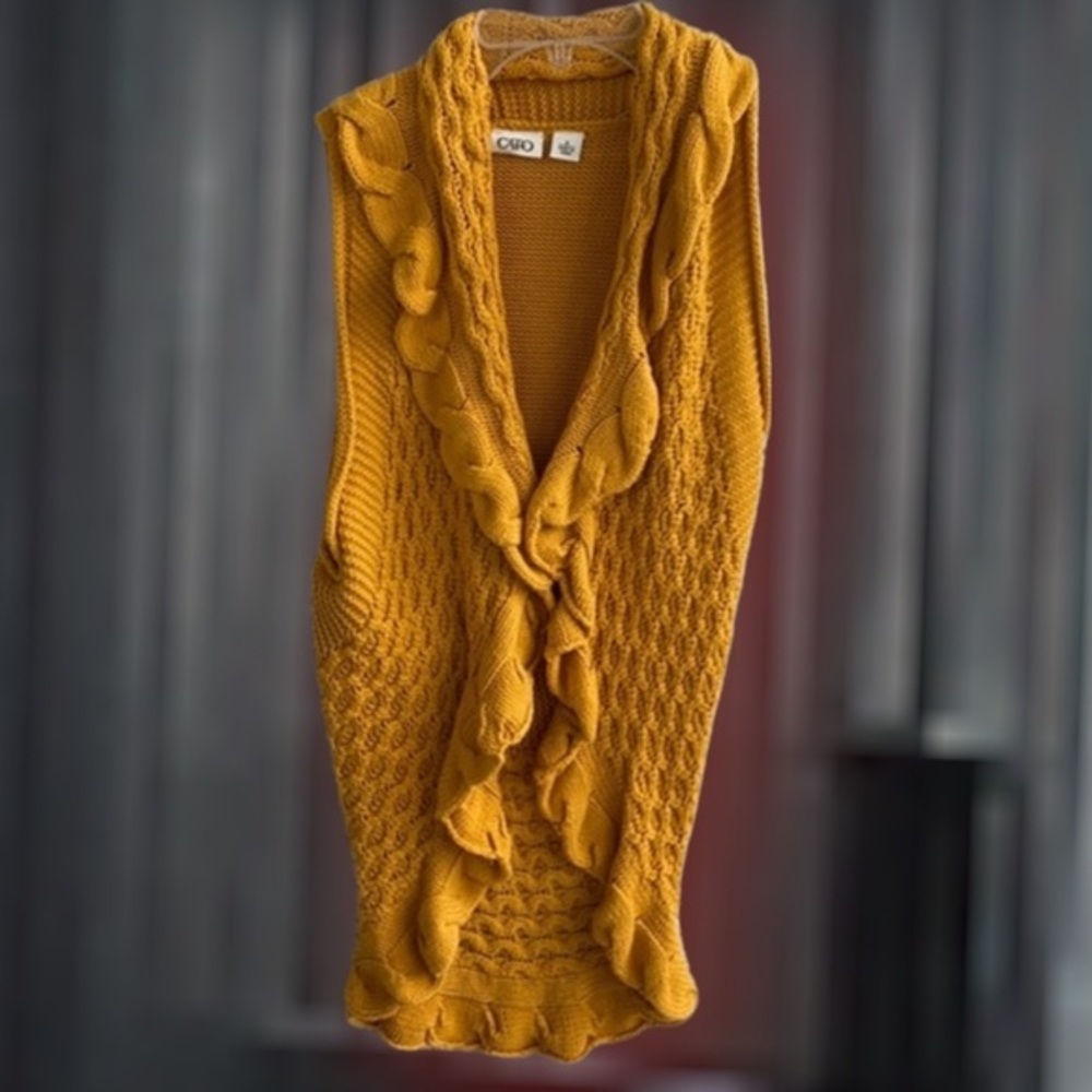 Cato cute knit mustard sweater vest cardigan